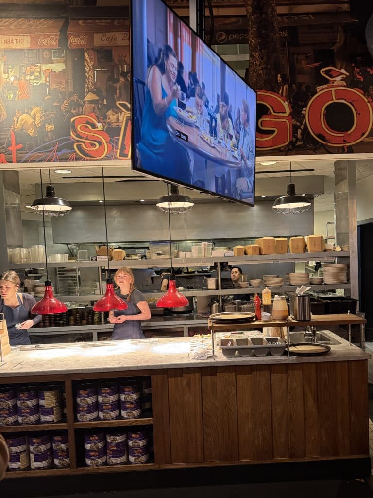 Open Kitchen