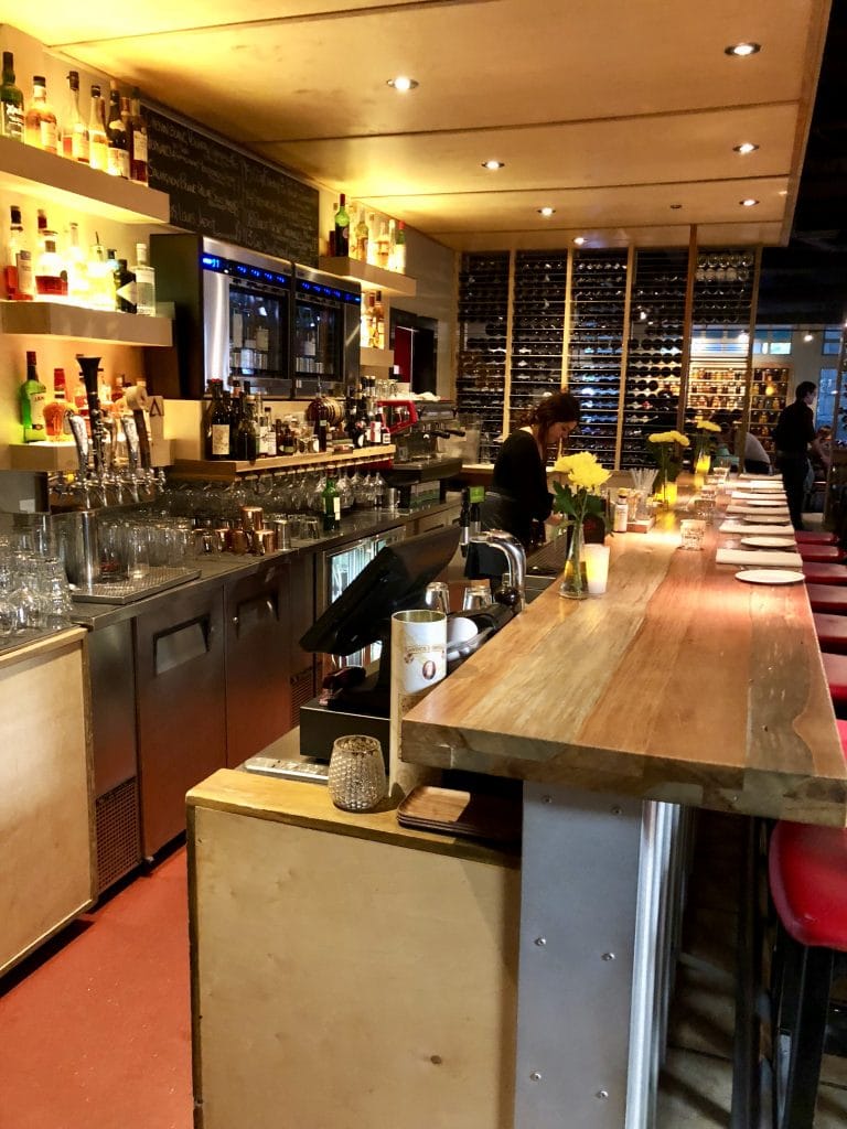 Bar Bar