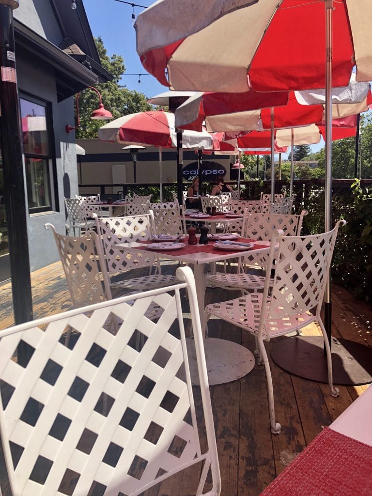 Alfresco Dining