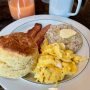 Eggs, Bacon, Grits & Biscuit