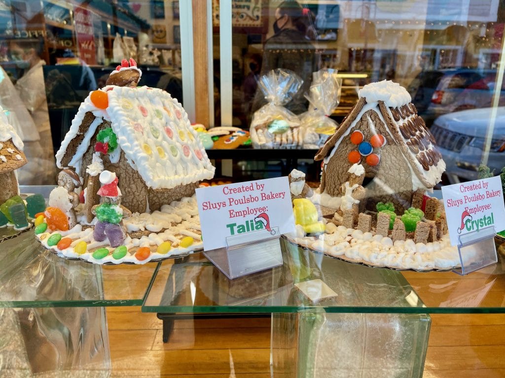 Sluys Bakery Gingerbread Homes