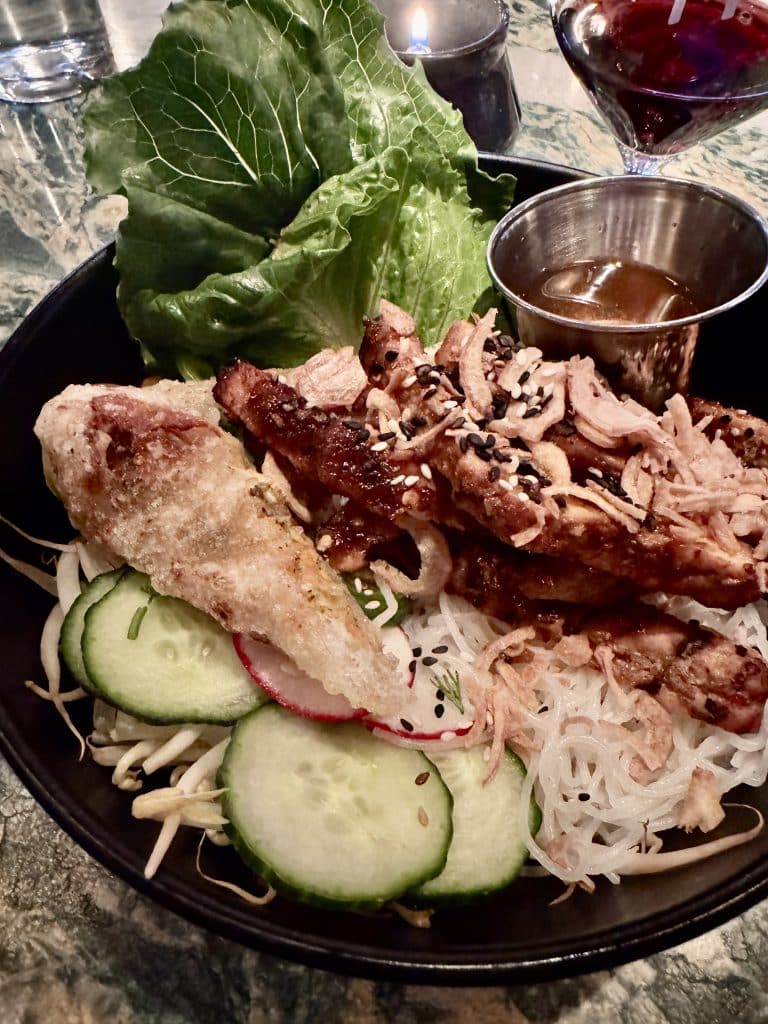 B&uacute;n Thīt Pork