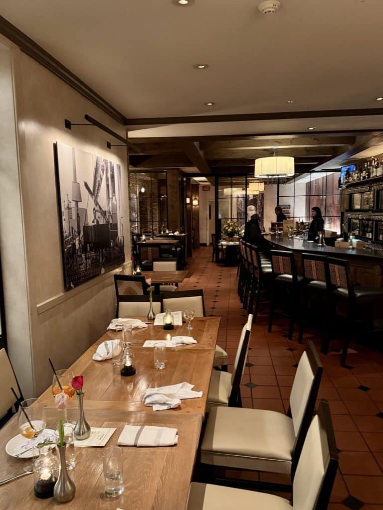 Dining Area and Bar